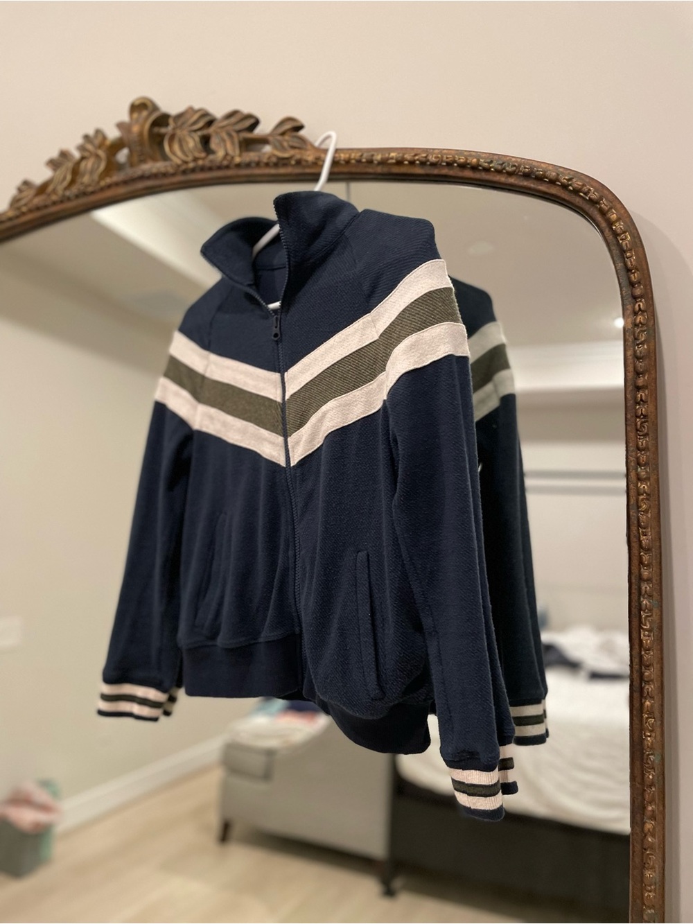 Faherty Navy Legend Chevron Zip-Up Track Jacket XSmall NWOT